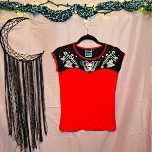 Skull 💀 Tattoo Gun Rockabilly Pin Up Tee